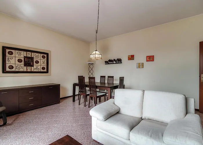 דירה Vista Lario - Aqua צ'רנוביו