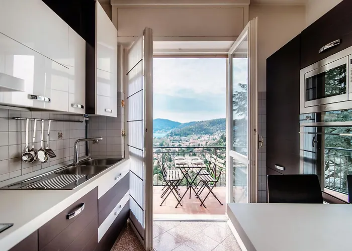 Vista Lario - Aqua 아파트